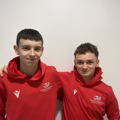 Dion and Noa compete in national cross country championships